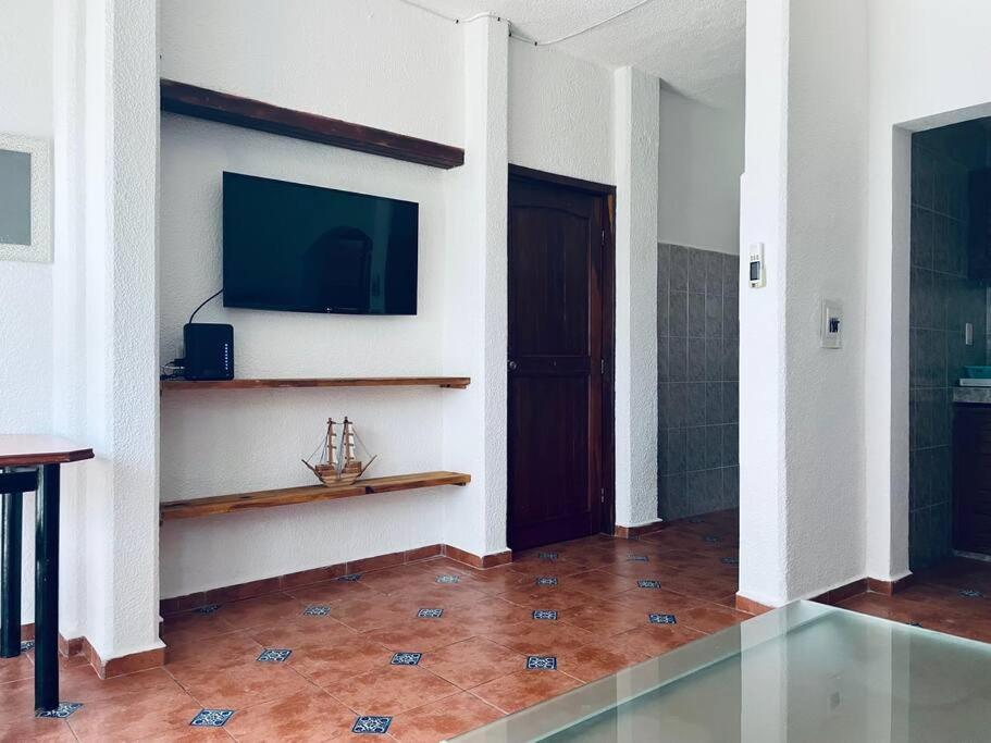 Punta Me Apartments With Ocean View & Beach Front Condo Cancún Exterior foto
