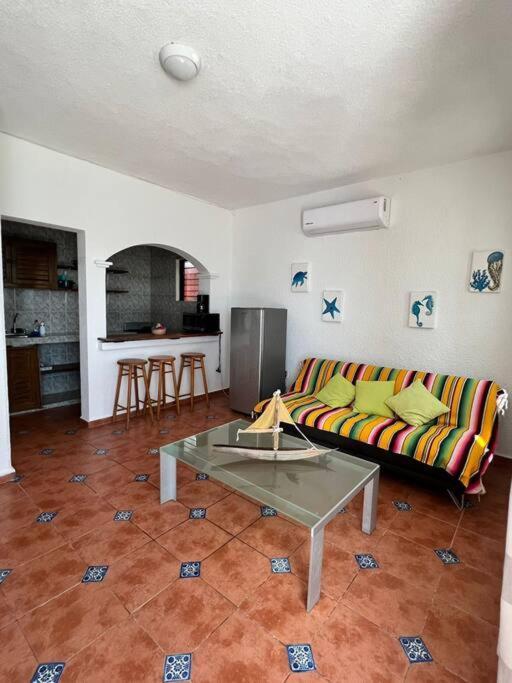 Punta Me Apartments With Ocean View & Beach Front Condo Cancún Exterior foto